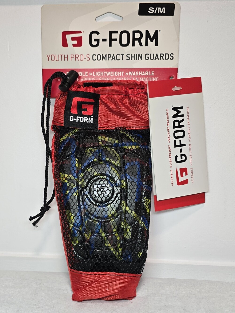 G-Form Youth Pro-S Compact Shin Guards in Red